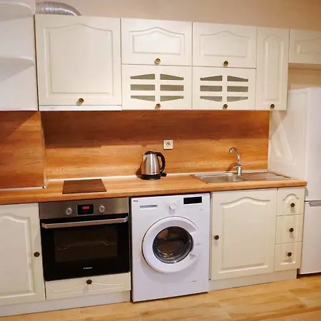 Apartment Kashtite