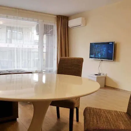 Apartamento Kashtite *